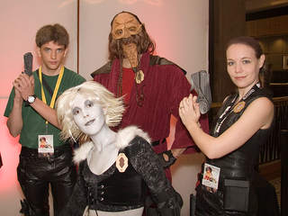 Illustration for article titled All the Coolest Farscape Fan Art and Cosplay
